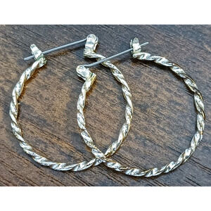 Silver Tone Twisted Rope Round Hoop Earrings Fashion Jewelry